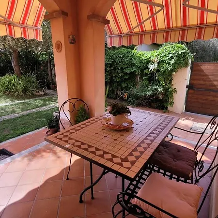 Casa Con Giardino Privato 펜션 *